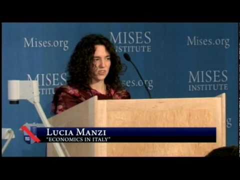 The Life of an International Economics Student | Lucia Manzi