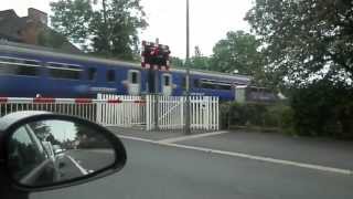 preview picture of video 'Train passes Station Road crossing, Billingham'