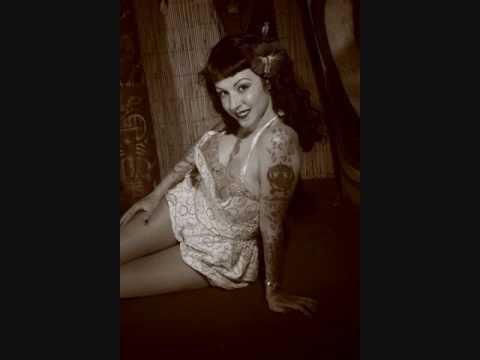 I've Gotta Keep Lovin You - The Moments