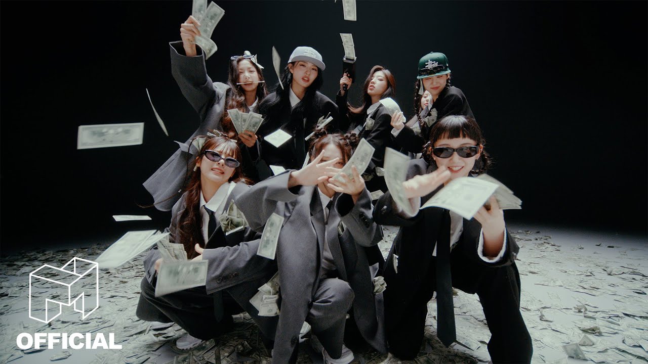 tripleS — Girls’ Capitalism