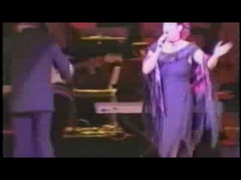 Rebekah Del Rio performs La Bamba @ Carnegie Hall!