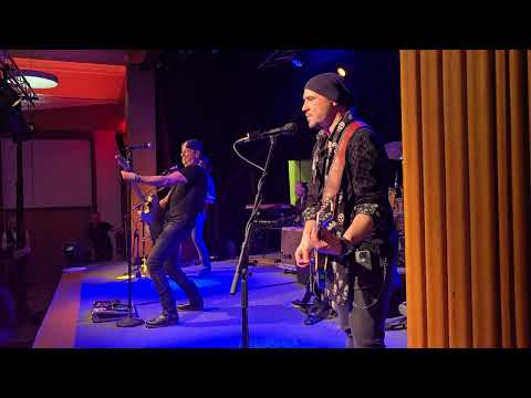 Bosstime Dancing in the Dark Konzert in Delligsen am 8.11.2025