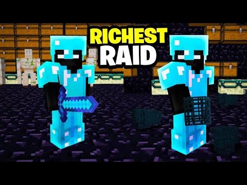 Insane Minecraft Raid on Billionaire Base! 😱