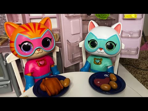 Superkitties Toys SuperHero Morning Routine ❤️ -Ginny and Bitsy