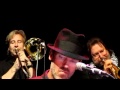 Band from TV and Hugh Laurie - Will It Go 'Round In Circles