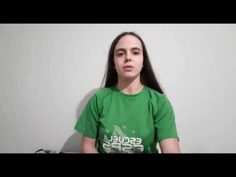 Lucía Rodríguez 5 veces campeona de España de bádminton. Campaña masajes por juguetes de ESPS