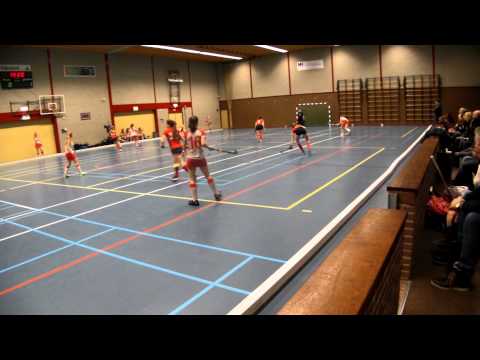HC Houten MB2 - IJsseloever MB2; 14-2-2015 (1/5)