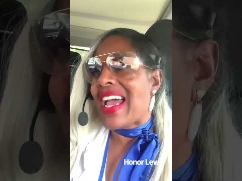 De'Logo Studio video.