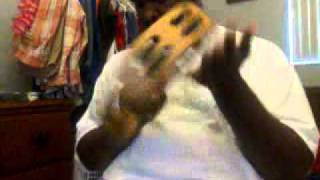 Video thumbnail for Stagg Wooden Tambourine Playing!! by I. D.
