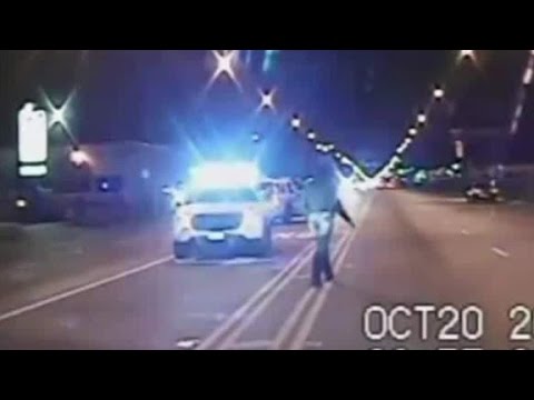 Police release video of Laquan McDonald's shooting