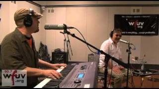 Southside Johnny: &quot;Lead Me On&quot; Live