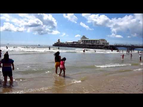Gunjan and Anusha Asthana at Bournemouth Beach