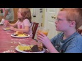 MAC CHEESE ORANGE JUICE