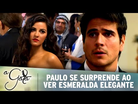 A Gata | Paulo se surpreende ao ver Esmeralda elegante