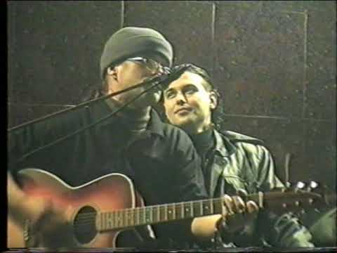 Йогин и Гарик в трубе на Майдане 11 02 2001 и Поездка на флэт