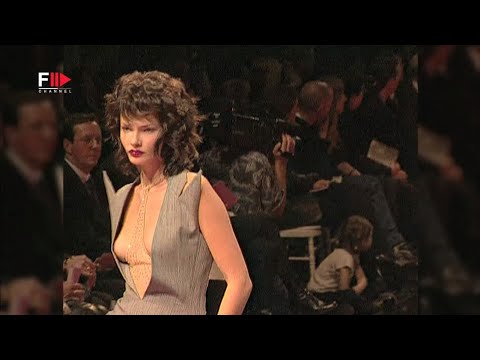 Vintage in Pills GIVENCHY Spring 1998 - Fashion Channel