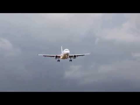 Aterrizaje de Veca Airlines AirBus A319 por la pista 25 MROC