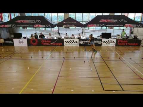 Laura la volpe paris