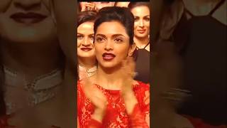 Download lagu Lungi dance Shahrukh Stage break🔥😱||IIFA AWARDS||Bollywood#yt short#Viral video #Shahrukh_khan mp3 Download lagu Lungi dance Shahrukh Stage break🔥😱||IIFA AWARDS||Bollywood#yt short#Viral video #Shahrukh_khan mp3