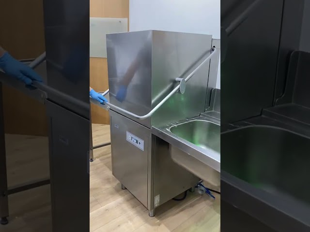 Vídeo relacionado con MBH - Lavavasos profesional KROMO AQUA 35 de acero inoxidable con bomba de desagüe. Lavavajillas para cocina industrial de bar, restaurante y hostelería.