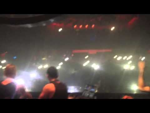 Dubfire b2b Richie Hawtin opening with "Stiv Hey & Ricky Ebner - Fatalistic" @ Enter Week 10