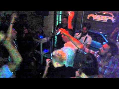 Gitarinet @ Meri Popins kafe Mladenovac vol1