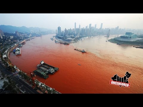 20 Signs China's Pollution Has Reached Apocalyptic Levels | China Uncensored Video
