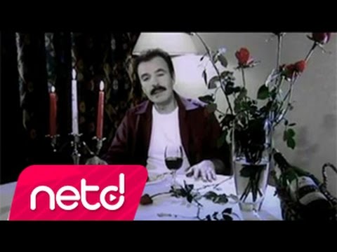 Sen Gittin Ya Şarkı Sözleri – Ferdi Tayfur Lyrics In Turkish