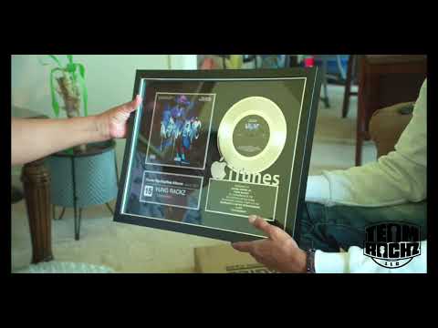 Yung Rackz gets Platinum Itunes Plaque