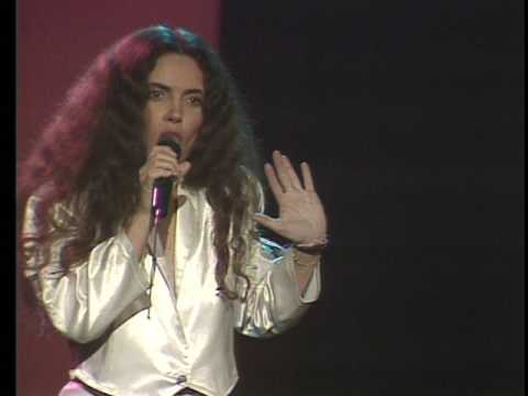 Sandra Mihanovich - Hagamos el amor (como el padre sol) | Martes 13