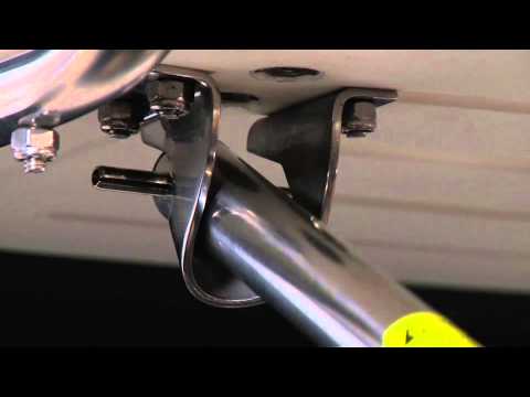 Garelick Out Of Sight Under Platform Telescoping Ladder - iboats.com