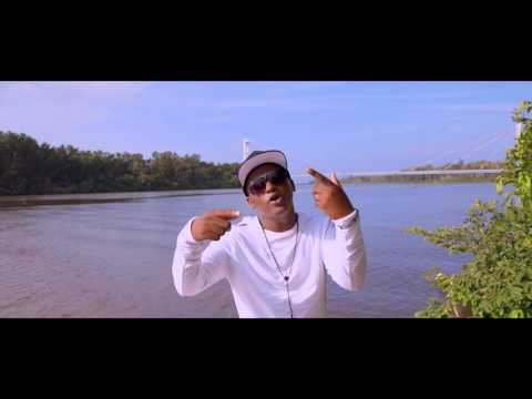 Amar-Maskarado e Irina França