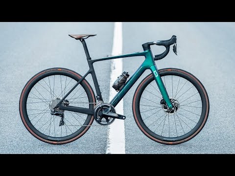 2021 SCOTT ADDICT E-RIDE [THE LIGHTEST ELECTRIC ROAD BIKE] | Electric Vehicle Channel