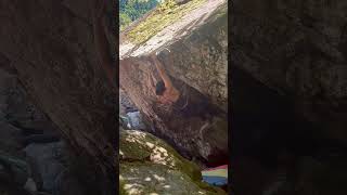 Video thumbnail of Abysse, 6c+. Pont de Camps