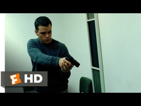 The Bourne Supremacy (3/9) Movie CLIP - Escaping in Naples (2004) HD