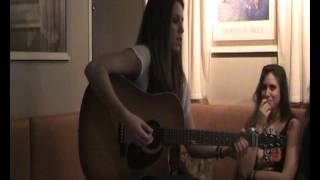 Laura Ordóñez - En medio de este show (by Sari)