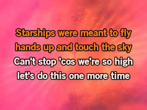 Nicki Minaj Starships KARAOKE