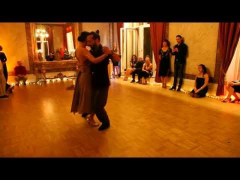 Özhan Araz and Burcu S. - Ensueños by Nuevo Quinteto Real