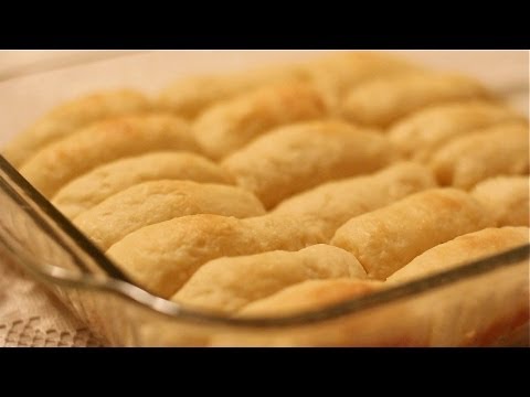 Homemade Yeast Rolls Recipe (Grandma Barb's BANGIN' yeast rolls)