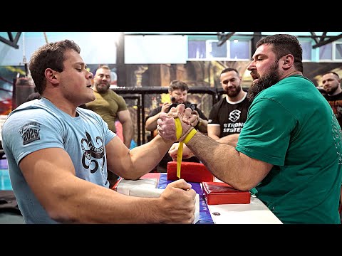 SCHOOLBOY VS VITALY ARM WRESTLING BEFORE DEVON LARRATT MATCH 2026
