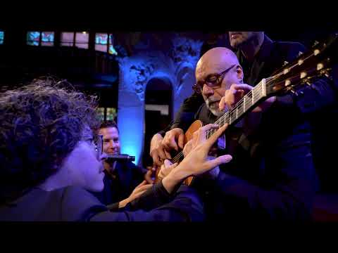 Michael Jackson's Medley by Barcelona Guitar Trio & Dance