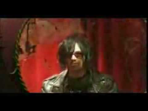 Jyrki 69 explains how to pronounce his name ~ The 69 Eyes ♥ Suomalainen musiikki ♥