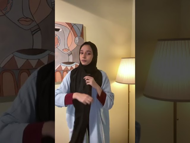 طرحة مخيطة جاهزة- أسود