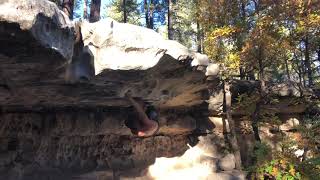 Video thumbnail of Twister, V6. Priest Draw