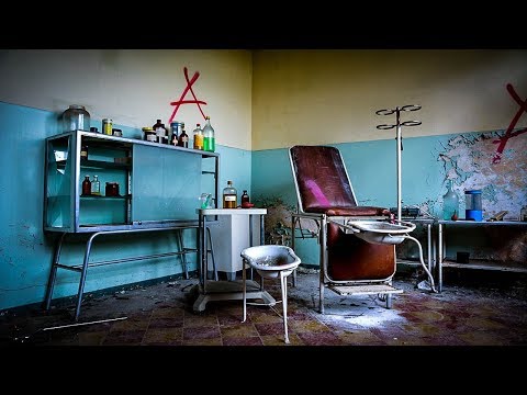 UN LETTO DA GINECOLOGO DENTRO UN ISTITUTO PER BAMBINI - Esplorazione Istituto Luraschi - URBEX Squad