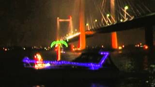 preview picture of video 'Lighted Boat Parade Tri-Cities WA 2011'