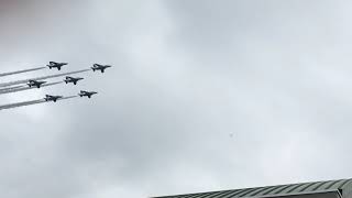 入間航空祭。ブルーインパルス飛行イベント。三