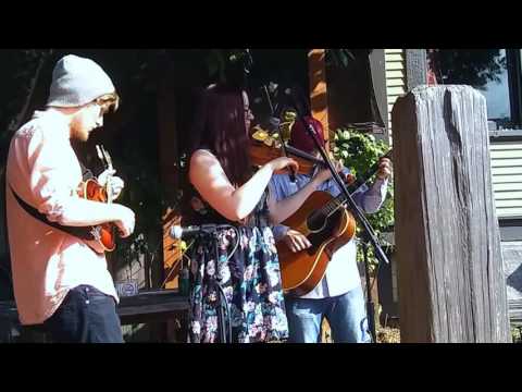 JT's Fiddle Off 2016 - "Lonesome Moonlight Waltz" - Ellie Hackanson 2nd Place - Rnd. 1