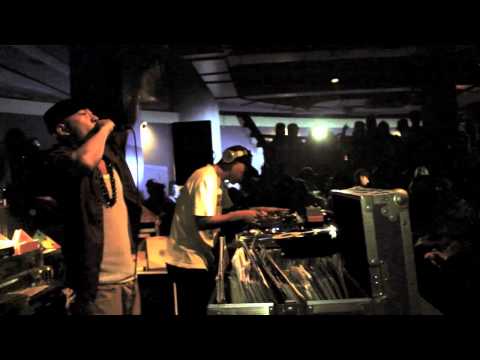 EXTRA CLASSIC TV : MIGHTY CROWN - BACK  TO THE HARDCORE