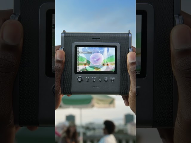Vídeo relacionado con HIYQIN 12 piezas de adhesivos decorativos con borde para película de cámara instantánea Fuji WIDE 400, pegatinas para fotos compatibles con película de cámara instantánea Fujifilm Instax Wide EVO/300